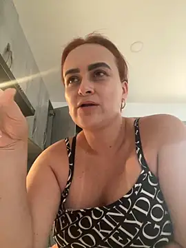 Snapshot of kattywil chatting on November 20, 2025, 5:56 pm kattywil online show from November 20, 2025, 5:56 pm