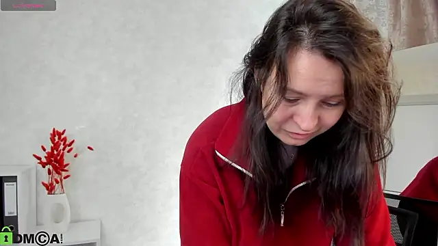 Lea shadom online show from March 13, 2026, 1:12 am