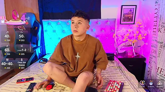 Snapshot of Michael_Lopez_1 chatting on November 21, 2025, 6:17 pm Michael Lopez 1 online show from November 21, 2025, 6:17 pm