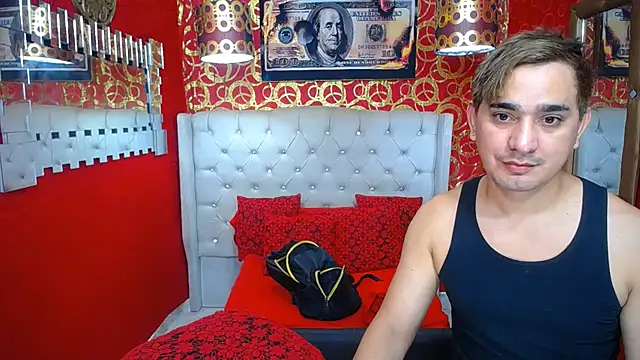 JHOVA23CM online show from July 30, 2026, 1:21 pm