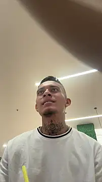 Mrjustin sebas online show from February 21, 2026, 8:32 pm