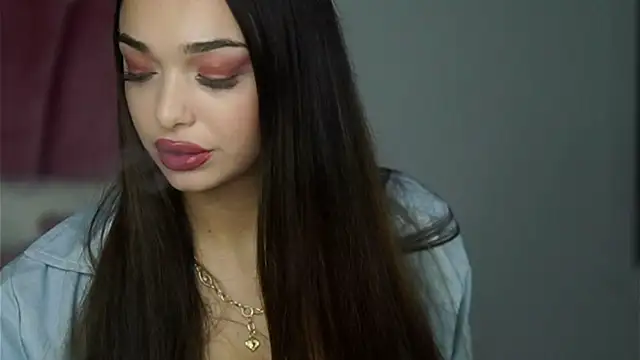 AmiraVeyl online show from October 9, 2025, 8:51 pm