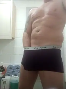 Snapshot of phil4fun4 chatting on November 17, 2025, 3:40 pm phil4fun4 online show from November 17, 2025, 3:40 pm