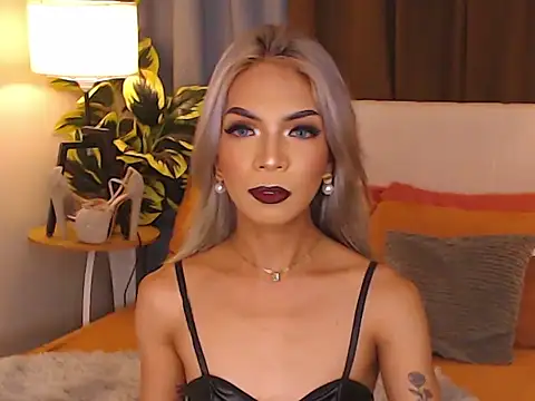 Snapshot of CelestinaMarquez0427 chatting on October 7, 2025, 1:14 am CelestinaMarquez0427 online show from October 7, 2025, 1:14 am