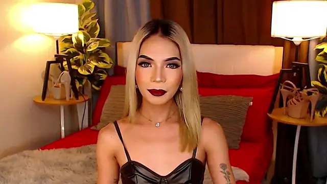 Snapshot of CelestinaMarquez0427 chatting on December 4, 2025, 5:50 am CelestinaMarquez0427 online show from December 4, 2025, 5:50 am