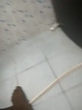 Snapshot of Leon_hot33 chatting on March 22, 2026, 9:51 pm Leon hot33 online show from March 22, 2026, 9:51 pm