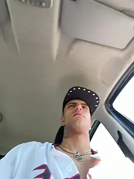Snapshot of David_leons chatting on July 24, 2026, 11:08 am David leons online show from July 24, 2026, 11:08 am