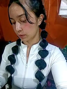 Snapshot of Sol_Sunny chatting on June 8, 2026, 1:28 am Sol Sunny online show from June 8, 2026, 1:28 am