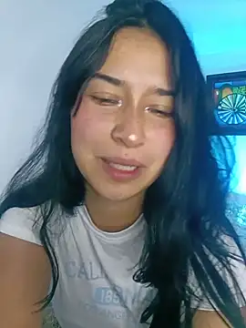 Snapshot of Sol_Sunny chatting on June 25, 2026, 9:08 pm Sol Sunny online show from June 25, 2026, 9:08 pm
