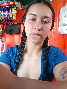 Snapshot of Sol_Sunny chatting on July 10, 2026, 9:39 pm Sol Sunny online show from July 10, 2026, 9:39 pm