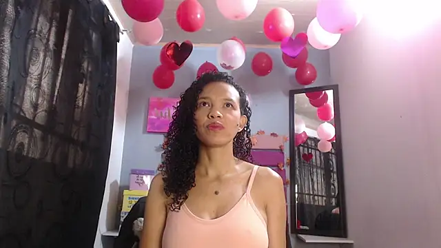 Snapshot of alma_azul chatting on September 26, 2025, 12:09 pm alma azul online show from September 26, 2025, 12:09 pm