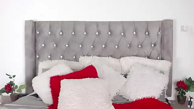 Snapshot of indianchic89 chatting on February 1, 2025, 7:13 pm indianchic89 online show from February 1, 2025, 7:13 pm