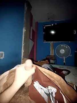 Snapshot of Exotic19cm chatting on January 15, 2026, 8:08 am Exotic19cm online show from January 15, 2026, 8:08 am