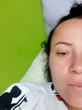 Snapshot of _honey12 chatting on October 7, 2025, 6:05 pm honey12 online show from October 7, 2025, 6:05 pm