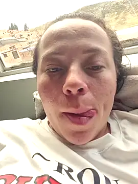 Snapshot of _honey12 chatting on November 2, 2025, 6:32 pm honey12 online show from November 2, 2025, 6:32 pm