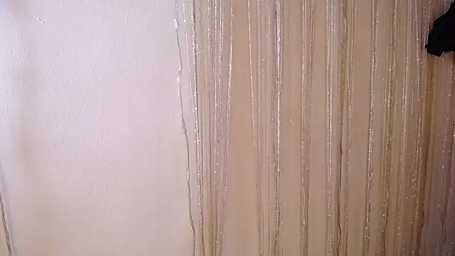 Snapshot of honeymoon_12 chatting on October 28, 2025, 4:49 am honeymoon 12 online show from October 28, 2025, 4:49 am