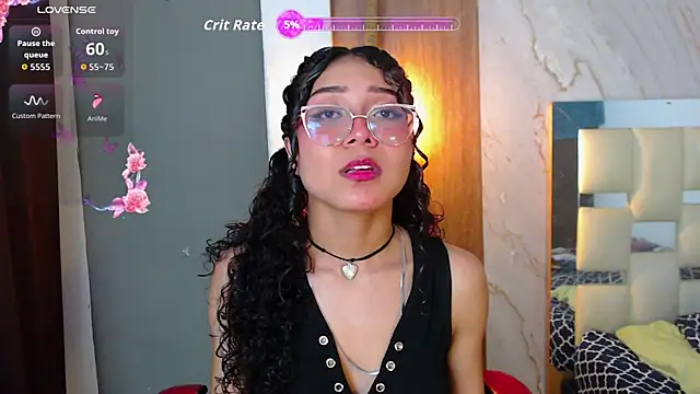 Snapshot of honeymoon_12 chatting on June 20, 2026, 5:32 am honeymoon 12 online show from June 20, 2026, 5:32 am