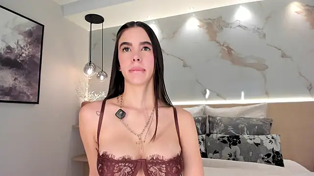 SolAvelar online show from July 22, 2026, 11:07 pm