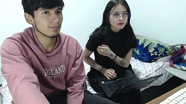 CurseLovers28 online show from September 10, 2025, 3:39 am