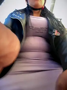 -Mia1 online show from November 12, 2025, 12:16 pm