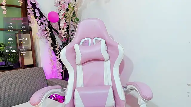 emma ayala online show from March 4, 2026, 7:09 pm