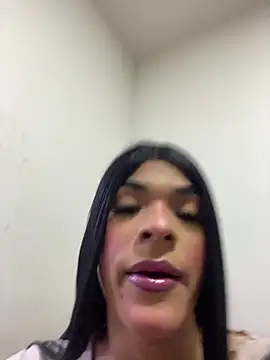 Amira Ember online show from July 14, 2026, 7:02 am