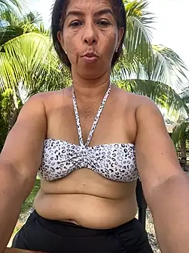 maleja23 online show from November 23, 2025, 8:19 pm