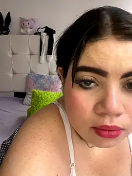 Kuromy x online show from November 19, 2025, 6:52 pm