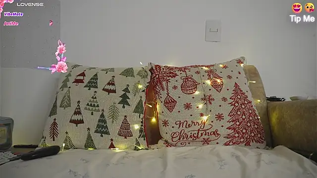 Roxybeautyy online show from February 1, 2026, 9:30 am