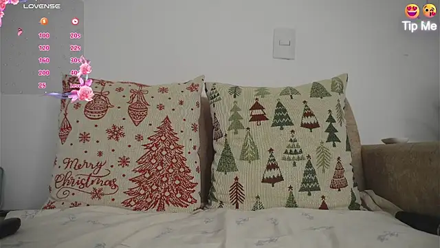 Roxybeautyy online show from February 20, 2026, 9:21 am