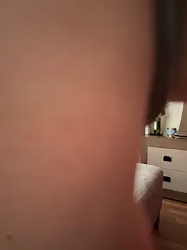 Snapshot of LaGueraDelMar chatting on September 14, 2025, 8:19 pm LaGueraDelMar online show from September 14, 2025, 8:19 pm