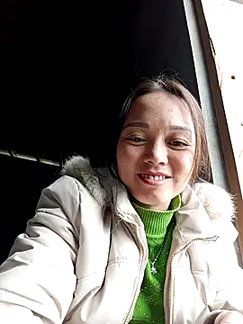 Sophia-pusy online show from November 13, 2025, 6:01 am