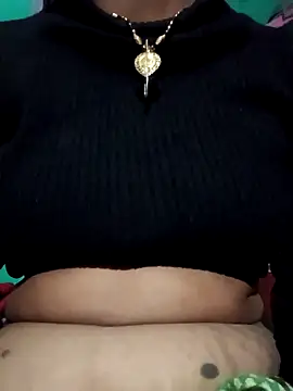 Snapshot of Radha8080 chatting on November 19, 2025, 11:16 pm Radha8080 online show from November 19, 2025, 11:16 pm