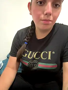 baddiexoxoxo23 online show from September 12, 2025, 6:08 pm