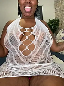 fatpussydallx online show from April 19, 2026, 5:29 am