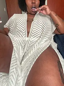 Snapshot of fatpussydallx chatting on July 20, 2026, 10:39 am fatpussydallx online show from July 20, 2026, 10:39 am