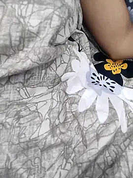 Vaani Sharma79 online show from September 19, 2025, 6:37 am