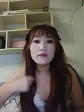 duoduo86 online show from December 23, 2025, 7:06 am