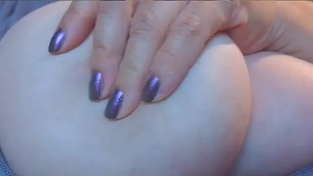 Snapshot of sharoldfox19 chatting on September 19, 2025, 8:16 am sharoldfox19 online show from September 19, 2025, 8:16 am