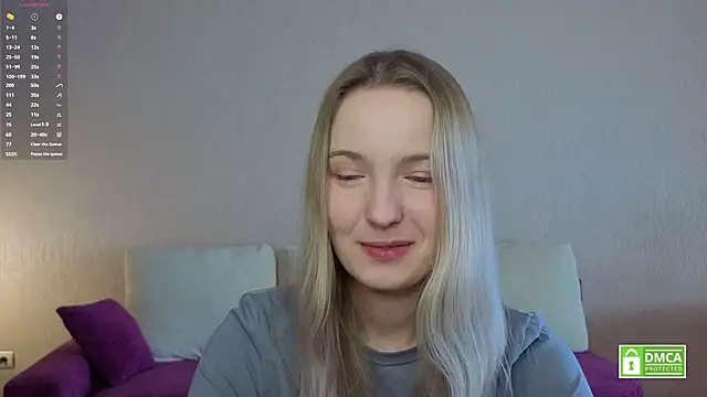 HongTomczak online show from May 4, 2026, 7:37 am