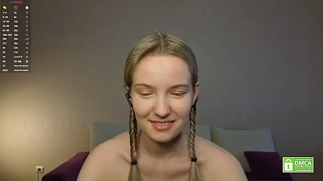 Snapshot of HongTomczak chatting on June 29, 2026, 10:15 am HongTomczak online show from June 29, 2026, 10:15 am