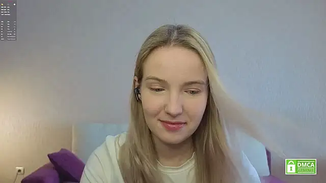 Snapshot of HongTomczak chatting on July 20, 2026, 6:28 am HongTomczak online show from July 20, 2026, 6:28 am