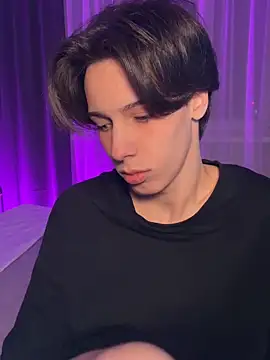 egorbitch online show from March 9, 2026, 5:28 pm