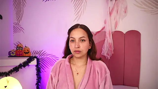 Snapshot of Arianaa_Jones_ chatting on October 24, 2025, 1:40 pm Arianaa Jones online show from October 24, 2025, 1:40 pm