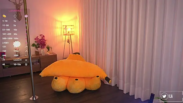 Just  dani online show from February 15, 2026, 9:44 pm