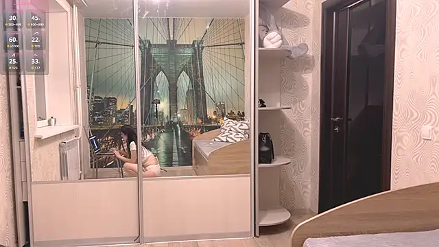 Snapshot of TianaWidell chatting on November 3, 2025, 1:23 pm TianaWidell online show from November 3, 2025, 1:23 pm