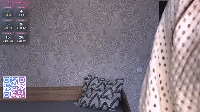 Snapshot of TianaWidell chatting on November 26, 2025, 5:08 am TianaWidell online show from November 26, 2025, 5:08 am