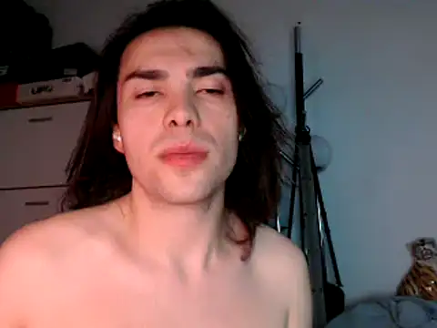 tomuchdrugsinmycum online show from May 6, 2026, 12:10 pm
