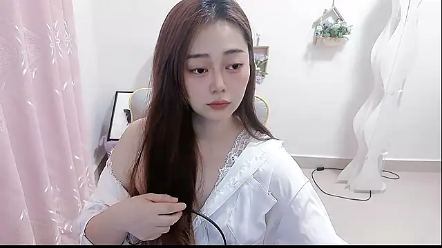 Abb-qiaoyi online show from June 24, 2026, 9:58 pm