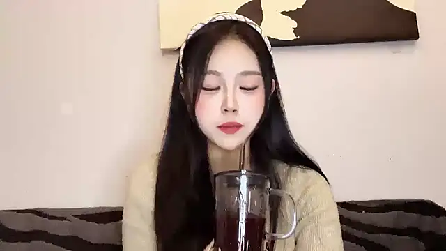 Snapshot of XingKongCOCO-107 chatting on November 23, 2025, 11:10 am XingKongCOCO-107 online show from November 23, 2025, 11:10 am